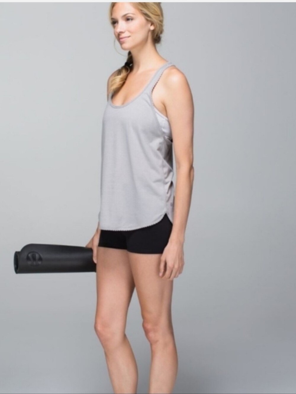 Lululemon 105F Singlet Tank Top Size 6